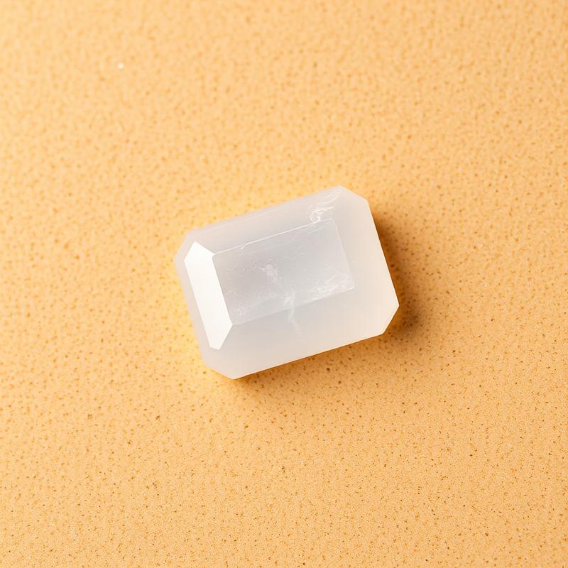 Doodhiya Aqeeq Emerald Cut — Frost — natural Frost White white aqeeq stone